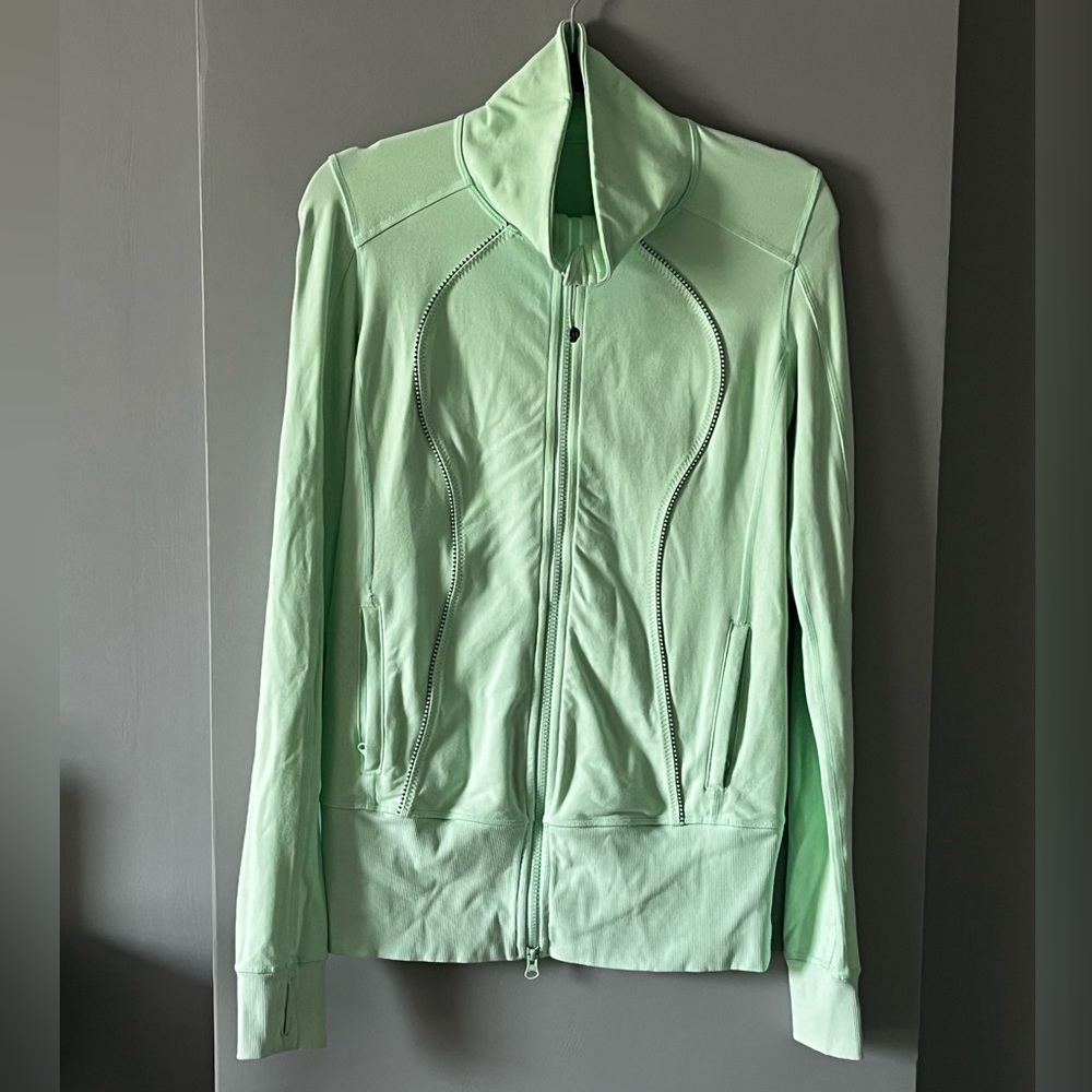 Lululemon | Long Sleeve Zip Up